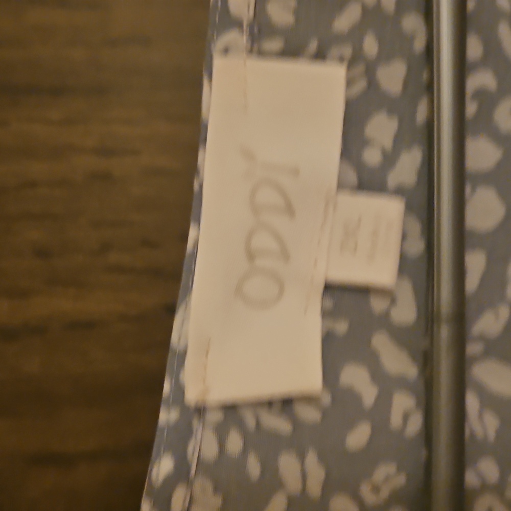 NWOT Anthro ODDY Top - Picture 2 of 6